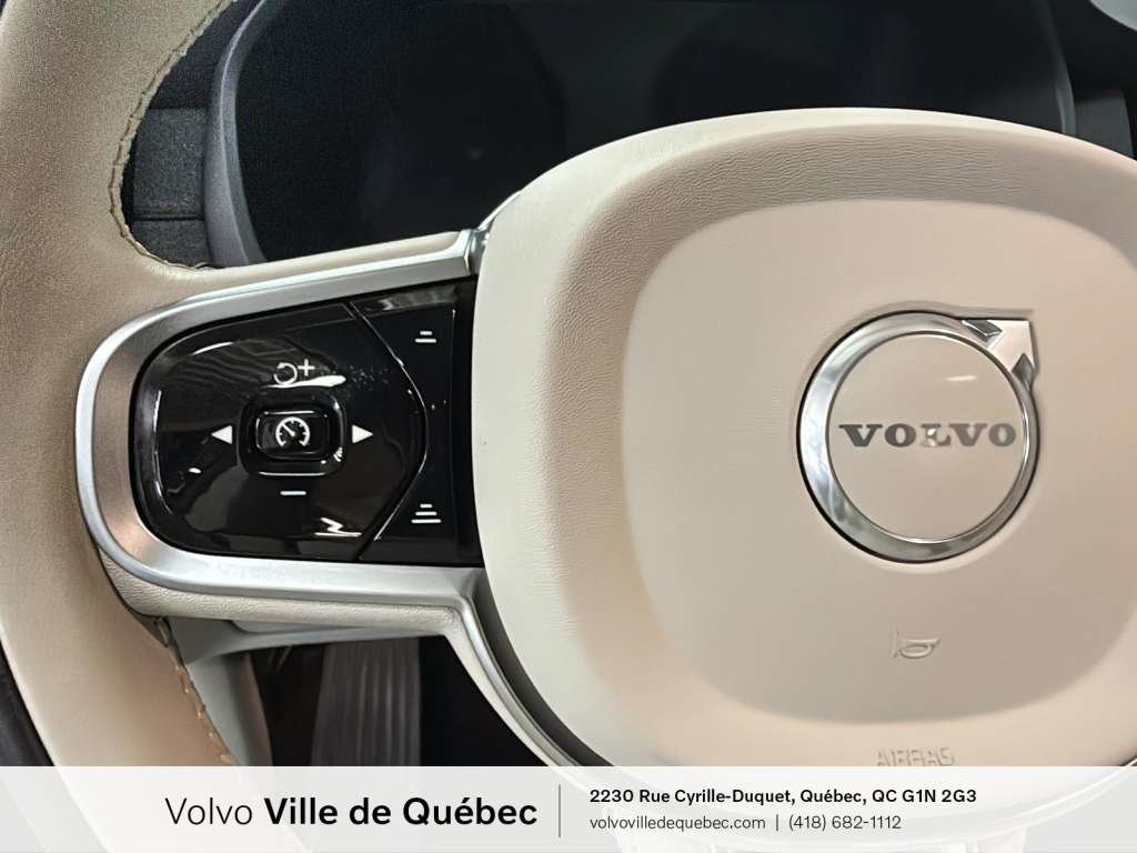 2025 Volvo XC90 Recharge Ultra-16