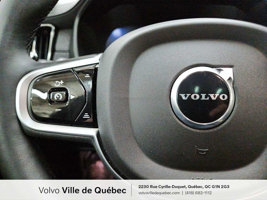 2026 Volvo XC90 B6 - Ultra-17