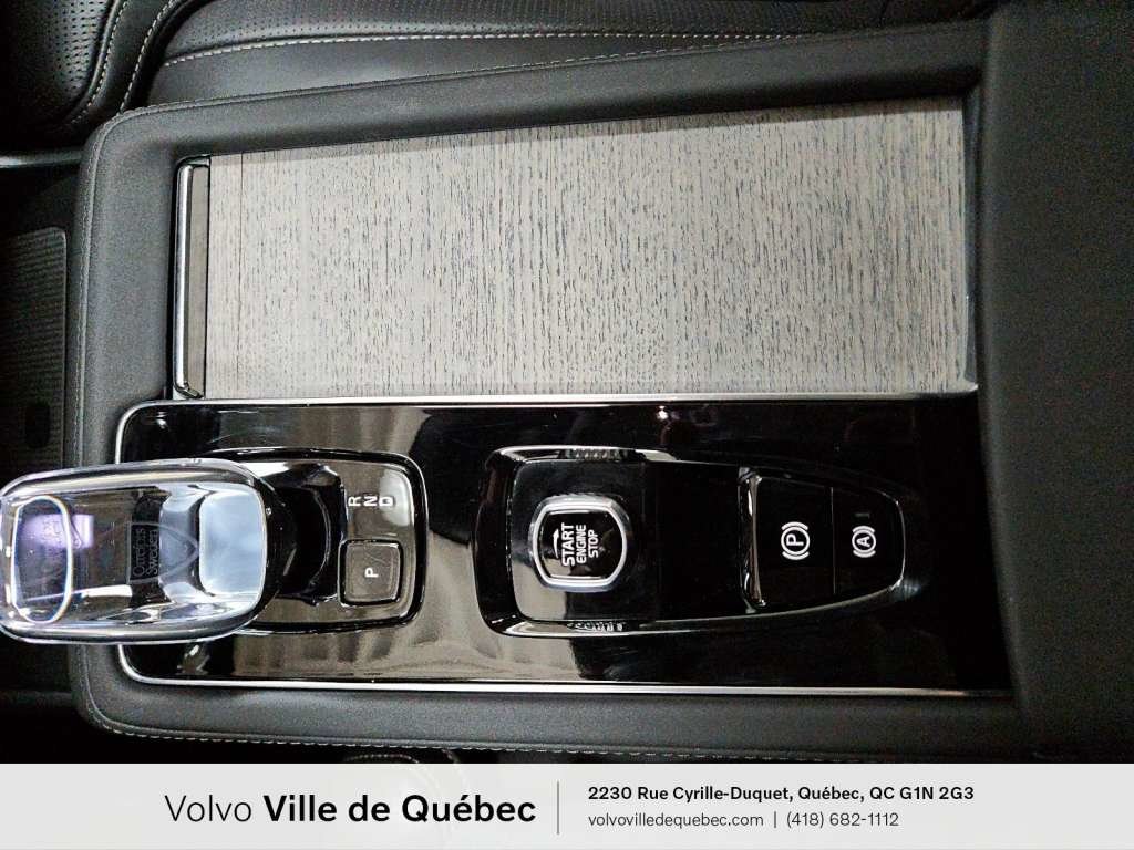 2026 Volvo XC90 B6 - Ultra-23