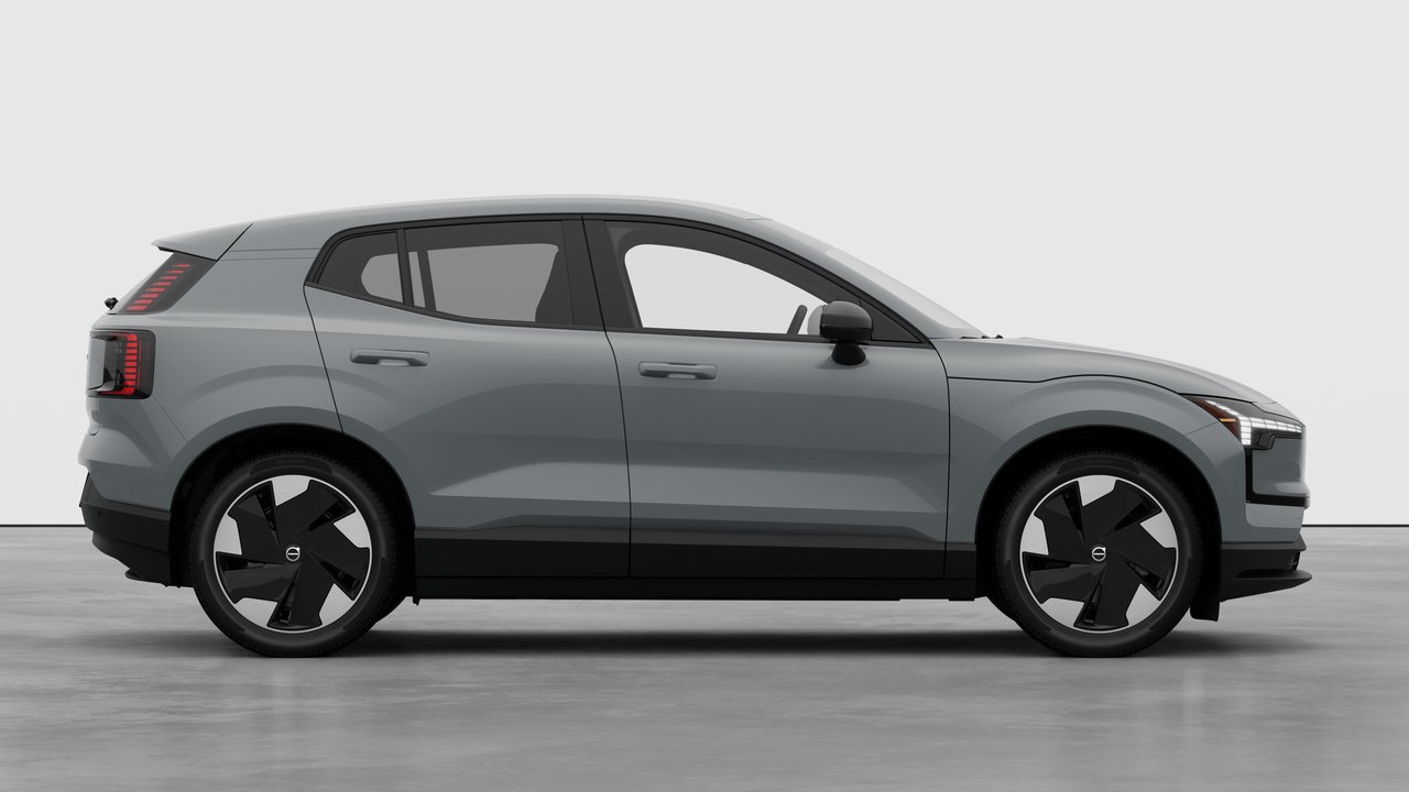 2026 Volvo EX30 CORE-6
