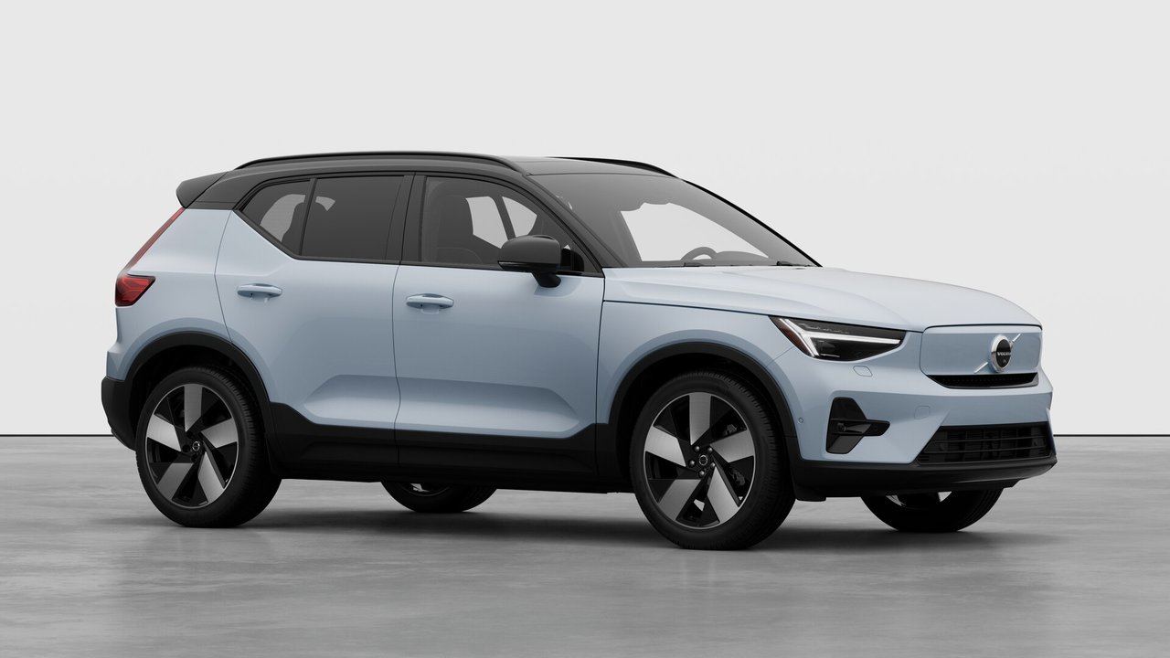 2026 Volvo EX40 ULTRA-2
