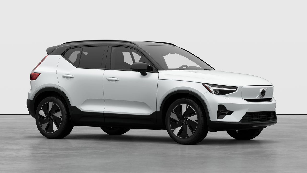 Volvo EX40 PLUS 2026-2