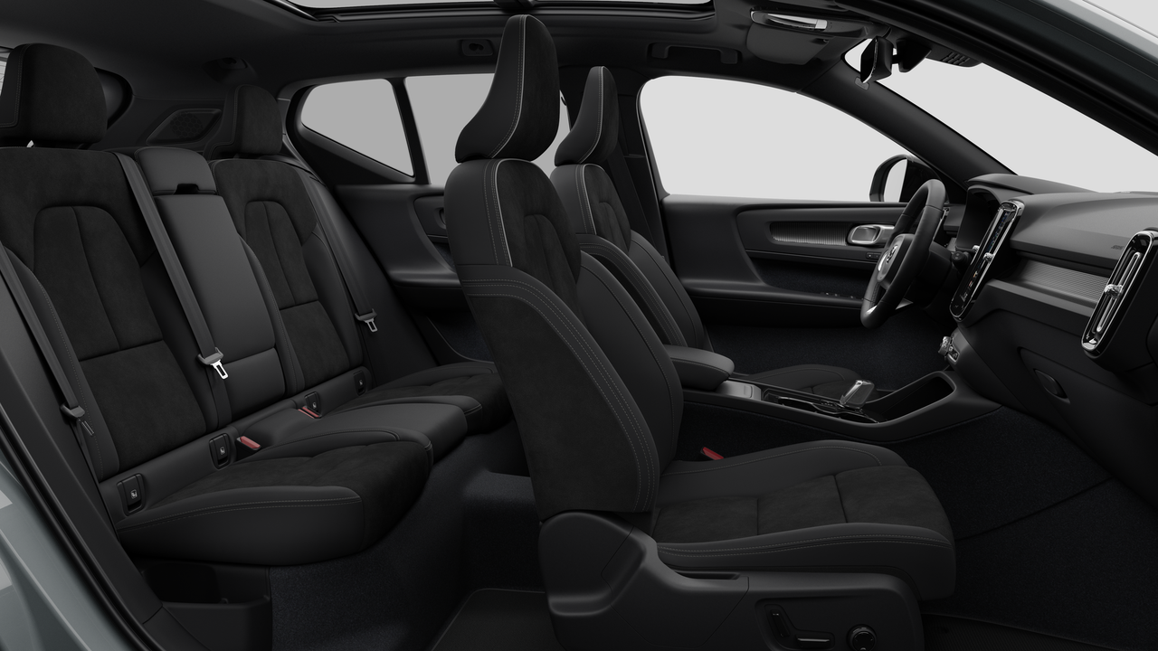 Volvo EX40 Twin Motor, Ultra Black Edition 2026-12