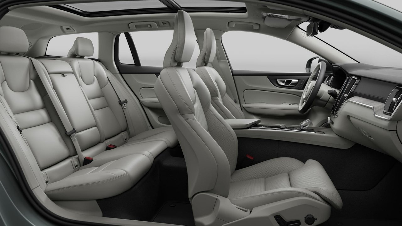 Volvo V60 CROSS COUNTRY ULTRA 2026-10