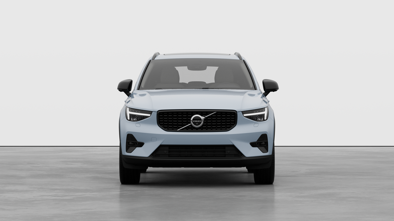 Volvo XC40 PLUS DARK THEME 2026-4