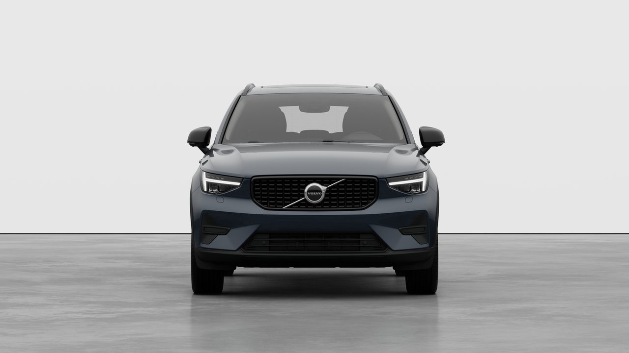 Volvo XC40 CORE DARK THEME 2026-4