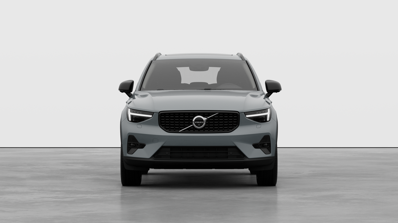 2026 Volvo XC40 ULTRA DARK THEME-4