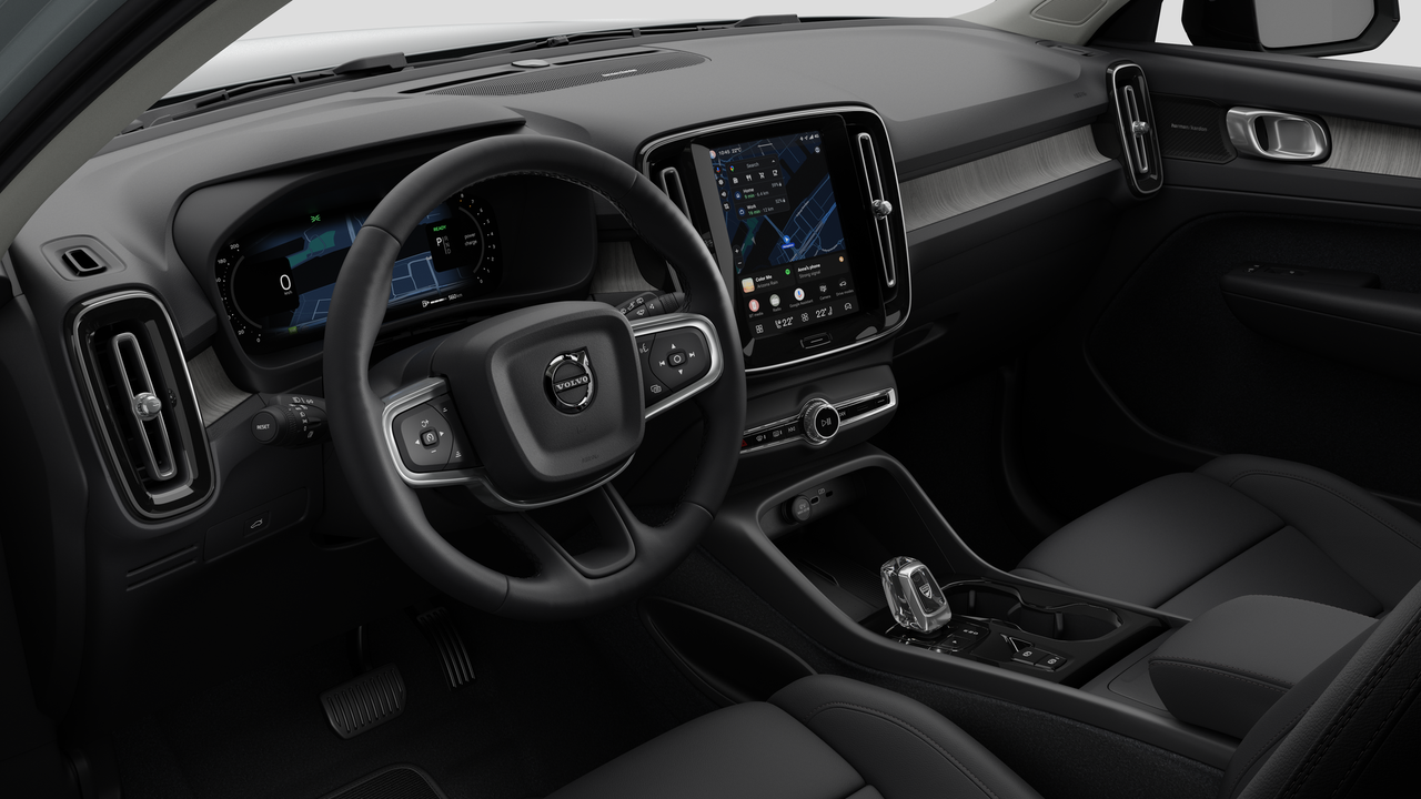 2026 Volvo XC40 PLUS DARK THEME-9