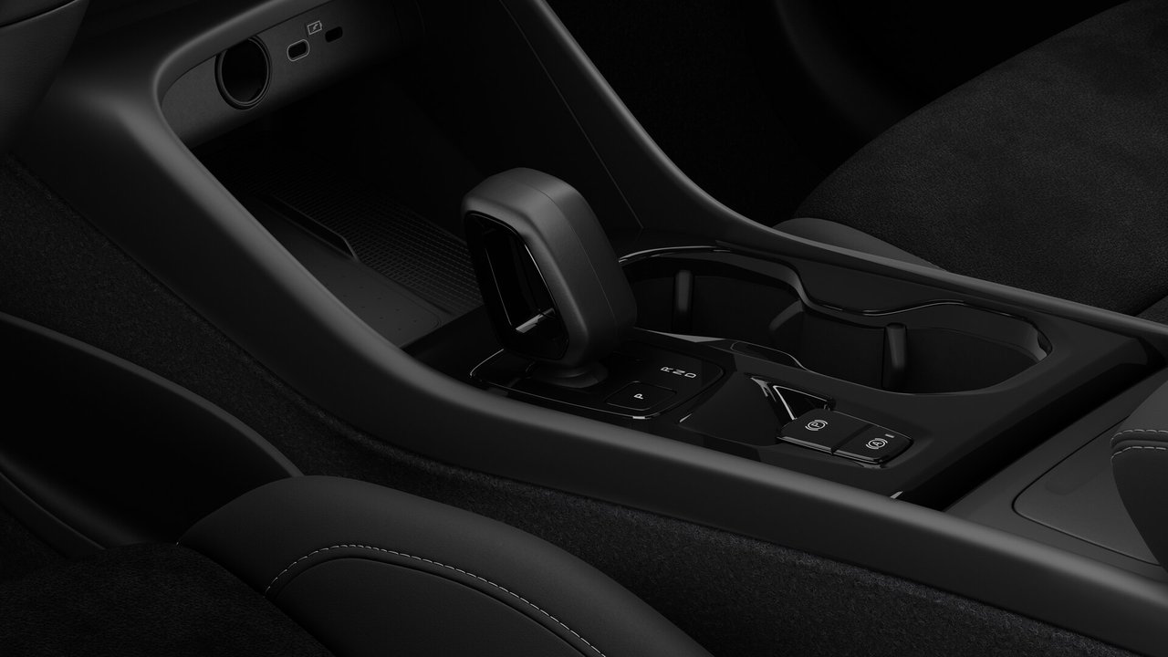 Volvo XC40 ULTRA BLACK EDITION 2026-10
