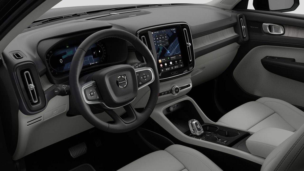 2026 Volvo XC40 Ultra (Dark Theme)-9