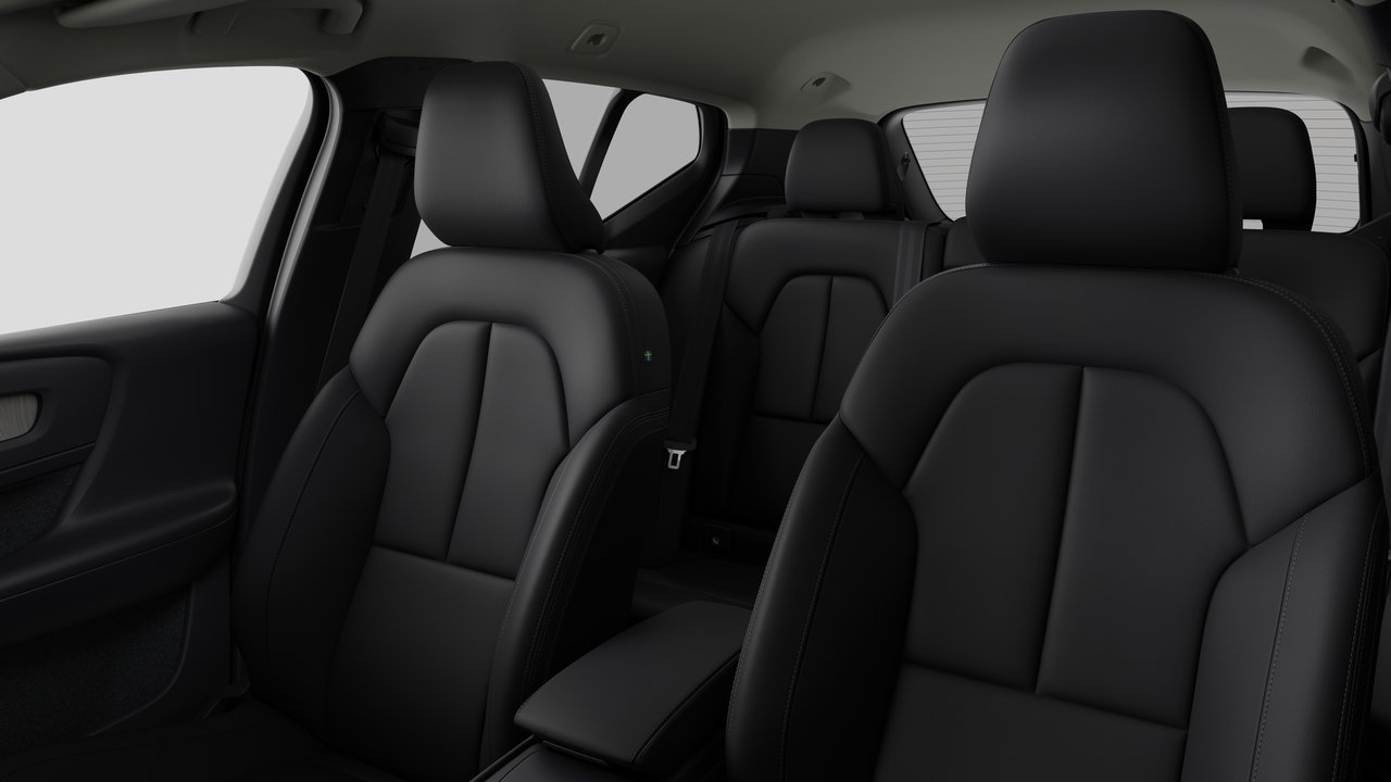 2026 Volvo XC40 Core (Dark Theme)-11