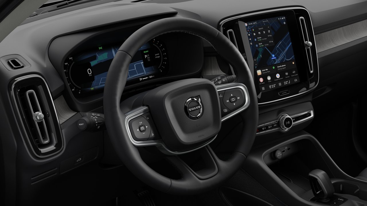 2026 Volvo XC40 Core (Dark Theme)-13