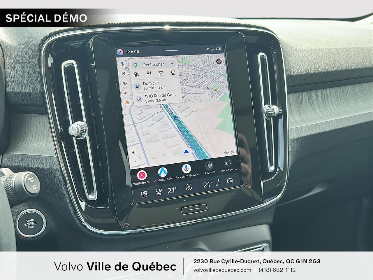 2026 Volvo XC40 Plus Dark Theme-15