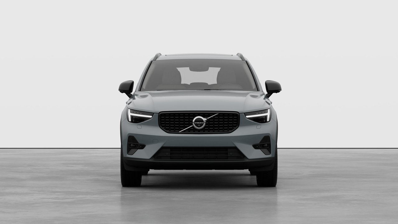 2026 Volvo XC40 Ultra (Dark Theme)-4