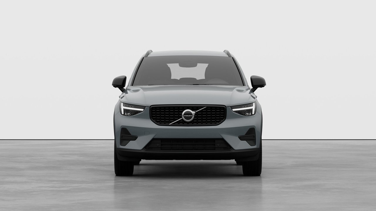 Volvo XC40 CORE DARK THEME 2026-4