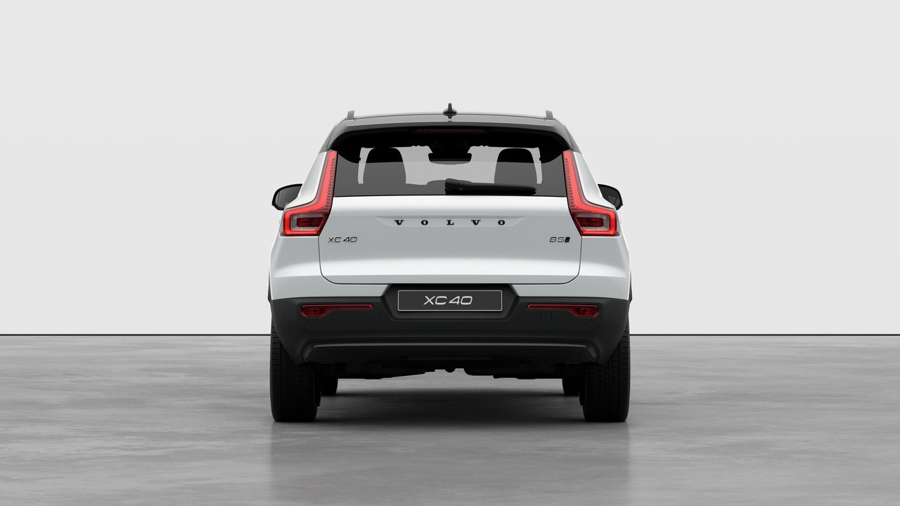Volvo XC40 Ultra Black Edition 2026-5