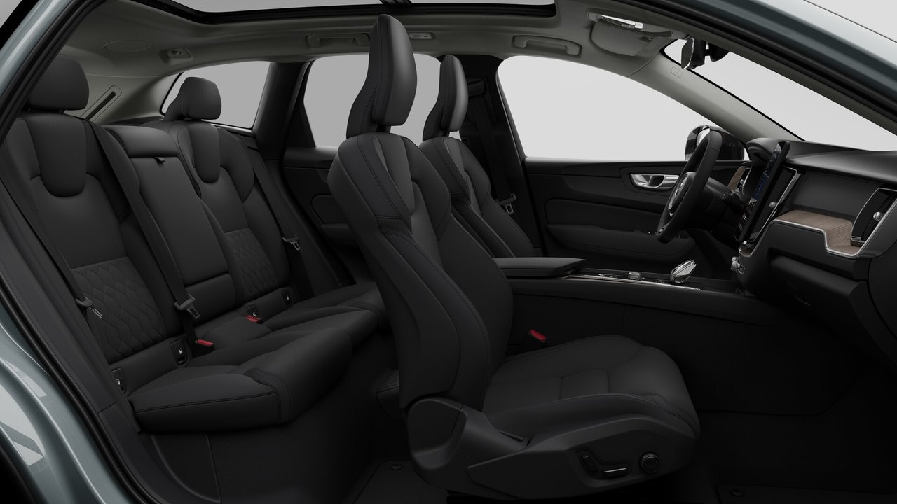 Volvo XC60 PLUG-IN HYBRID PLUS DARK THEME 2026-12