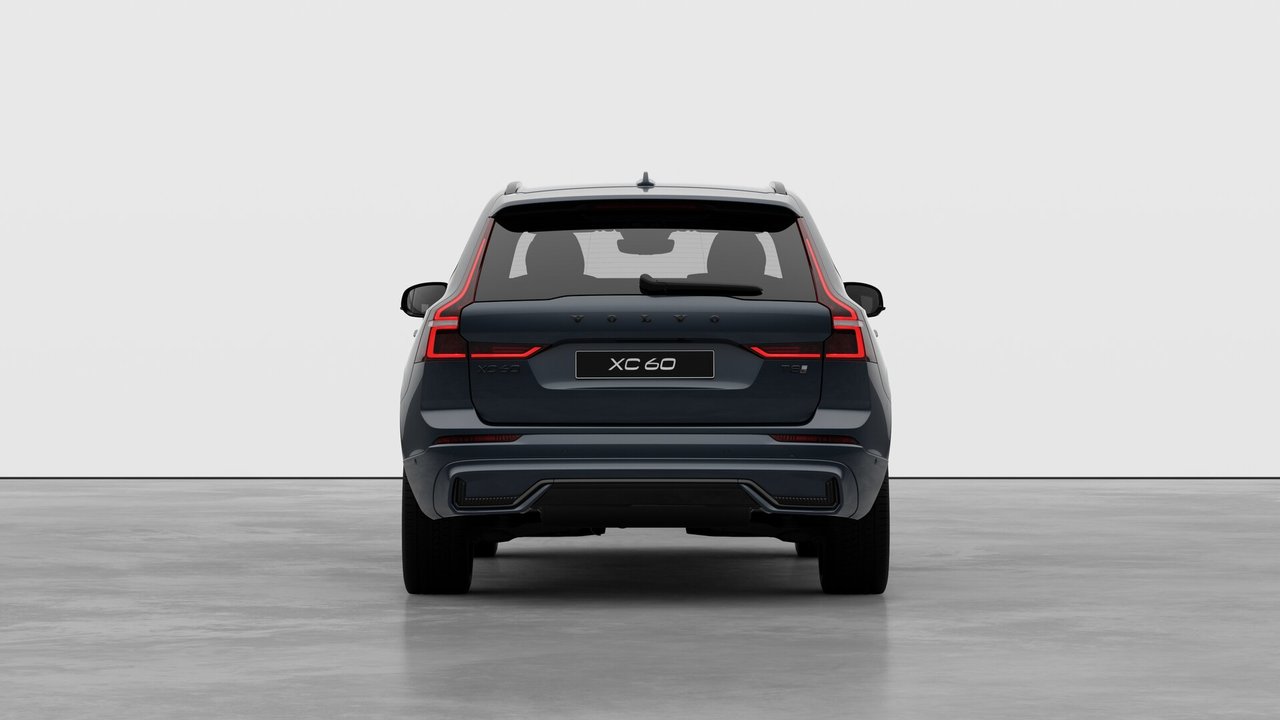 2026 Volvo XC60 PLUG-IN HYBRID ULTRA BLACK EDITION-5