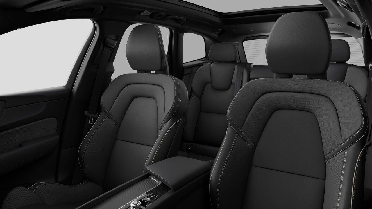 2026 Volvo XC60 PLUG-IN HYBRID ULTRA BLACK EDITION-11