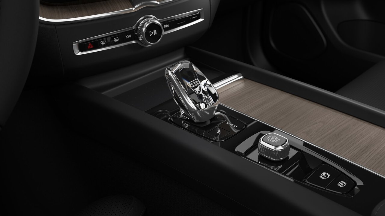 Volvo XC60 PLUG-IN HYBRID ULTRA DARK THEME 2026-10