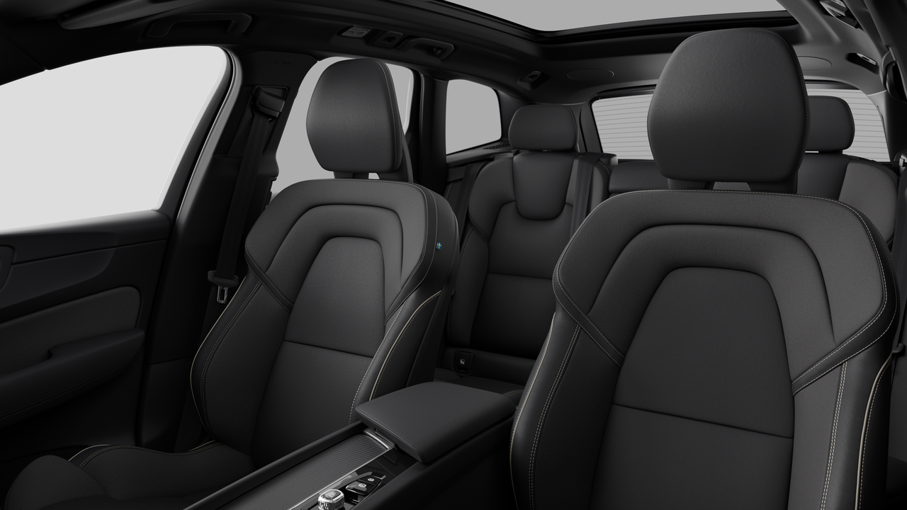 2026 Volvo XC60 ULTRA BLACK EDITION-11