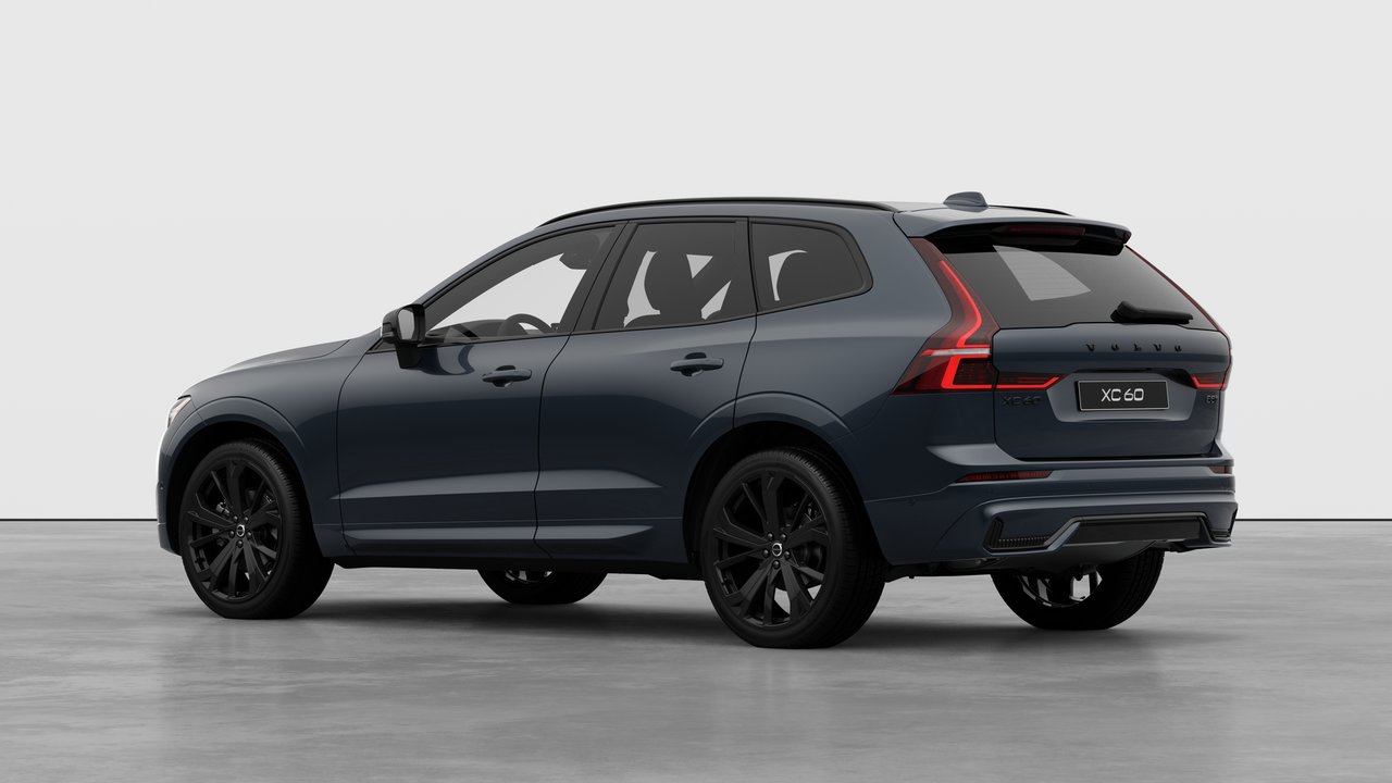 2026 Volvo XC60 ULTRA BLACK EDITION-1
