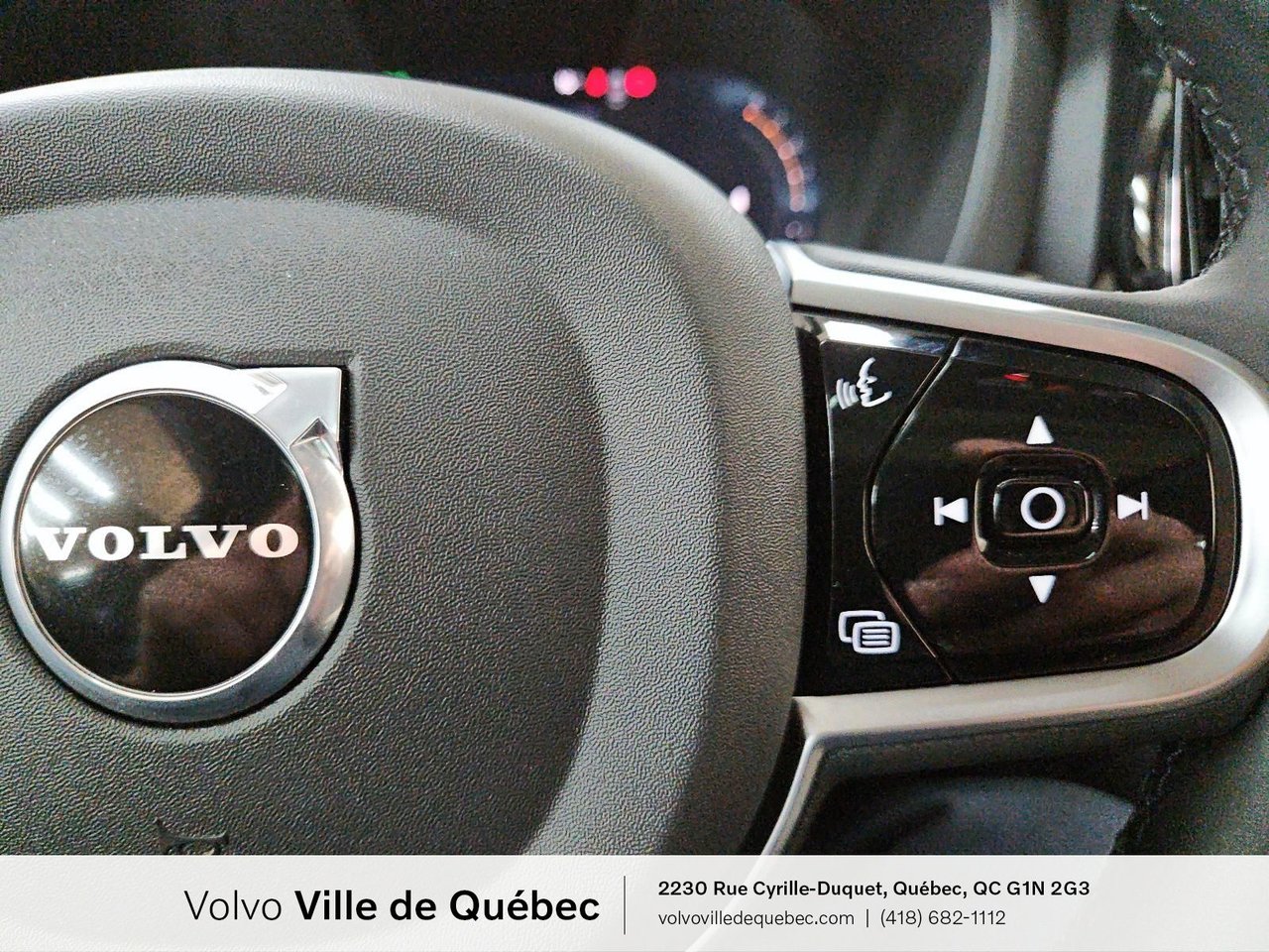 Volvo XC60 Core Dark Theme 2026-12