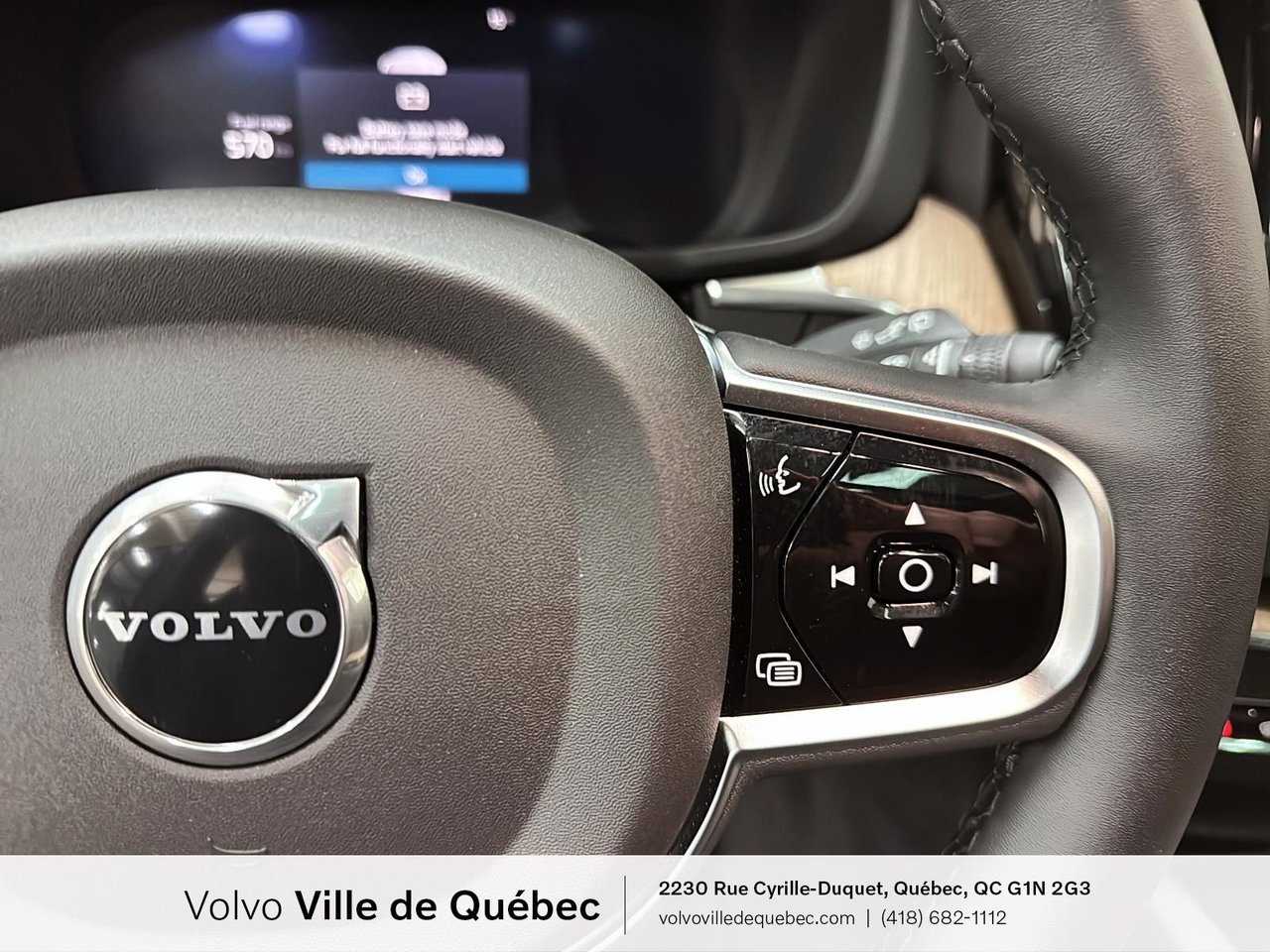 2026 Volvo XC60 Plus Dark Theme-14