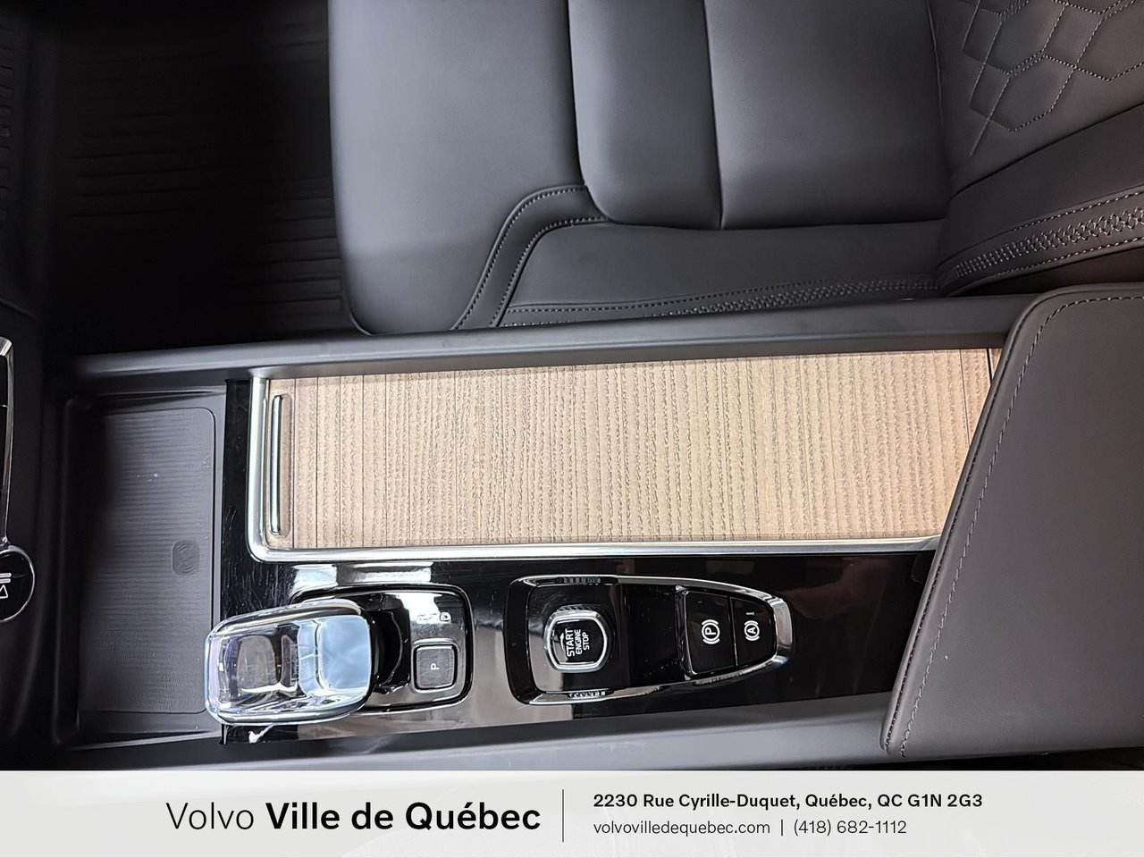 2026 Volvo XC60 Plus Dark Theme-19