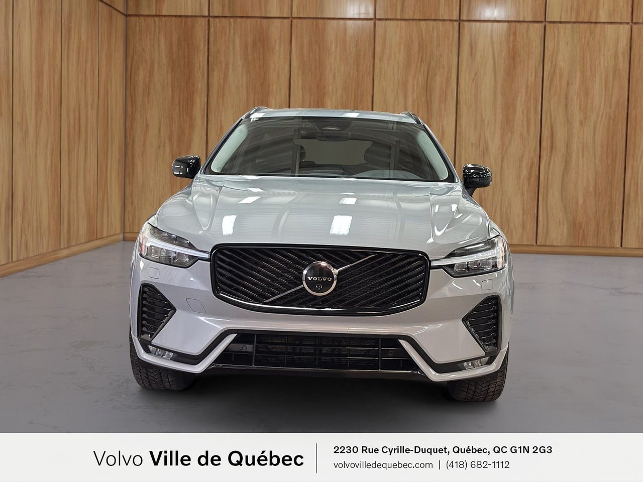 2026 Volvo XC60 Plus Dark Theme-2