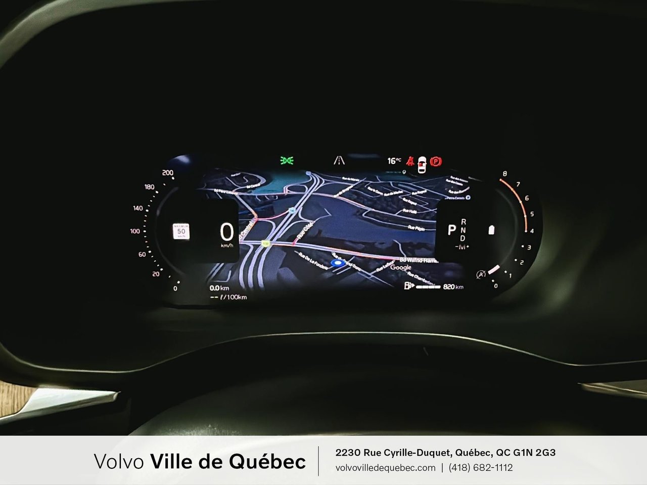 2026 Volvo XC60 Plus Dark Theme-15