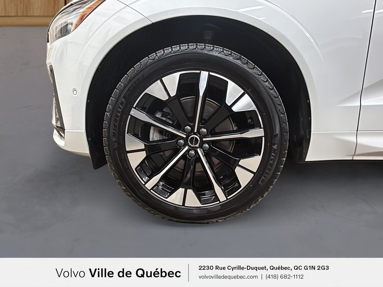 2026 Volvo XC60 Plus Dark Theme-6