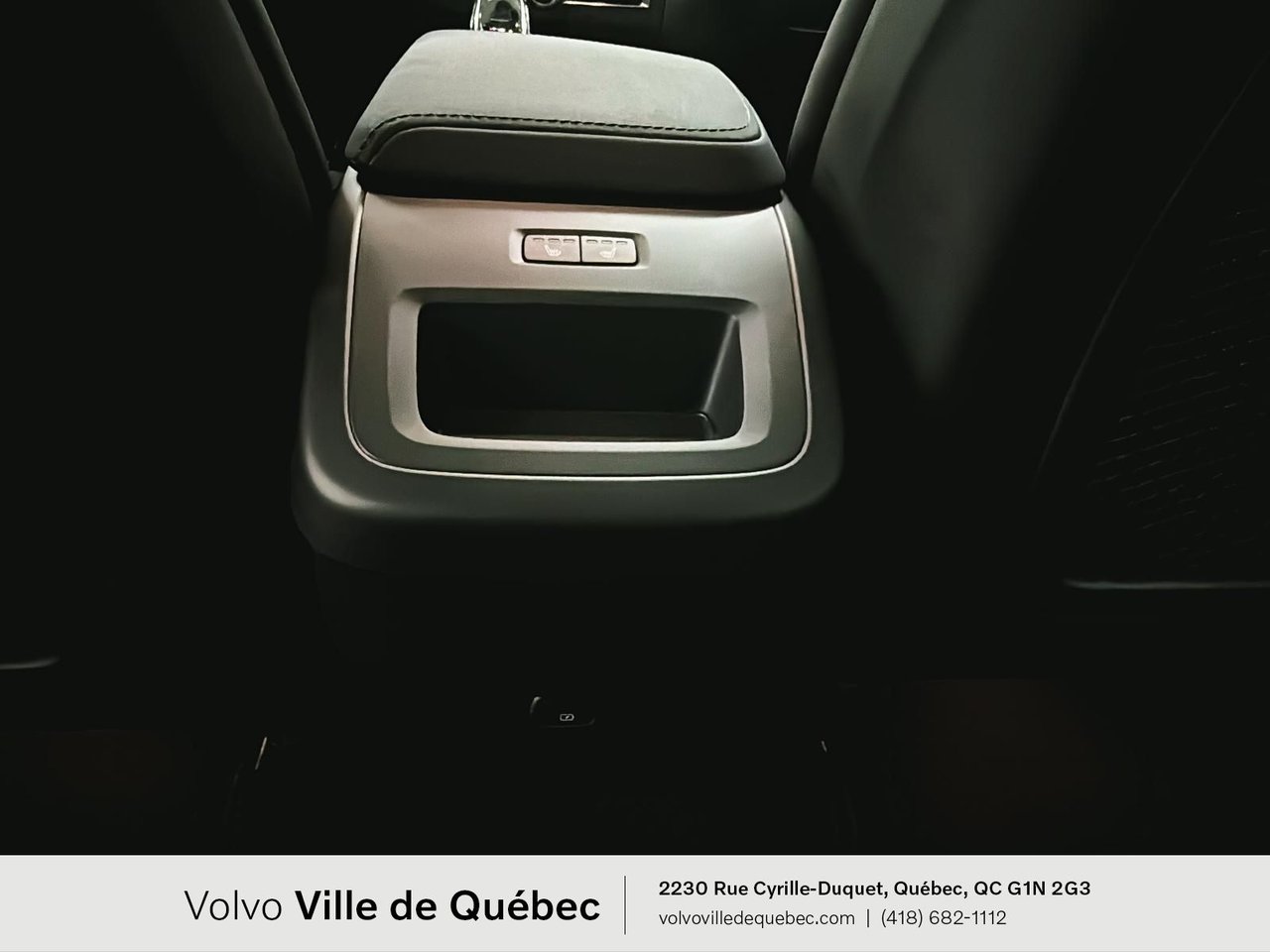 2026 Volvo XC60 Plus Dark Theme-13
