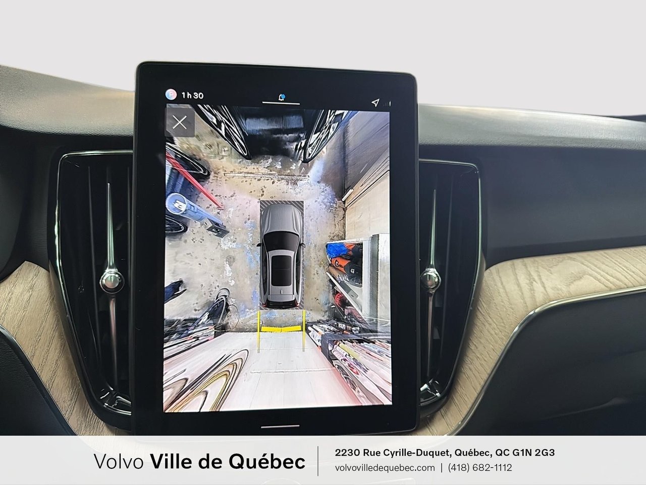 Volvo XC60 Plus Dark Theme 2026-16