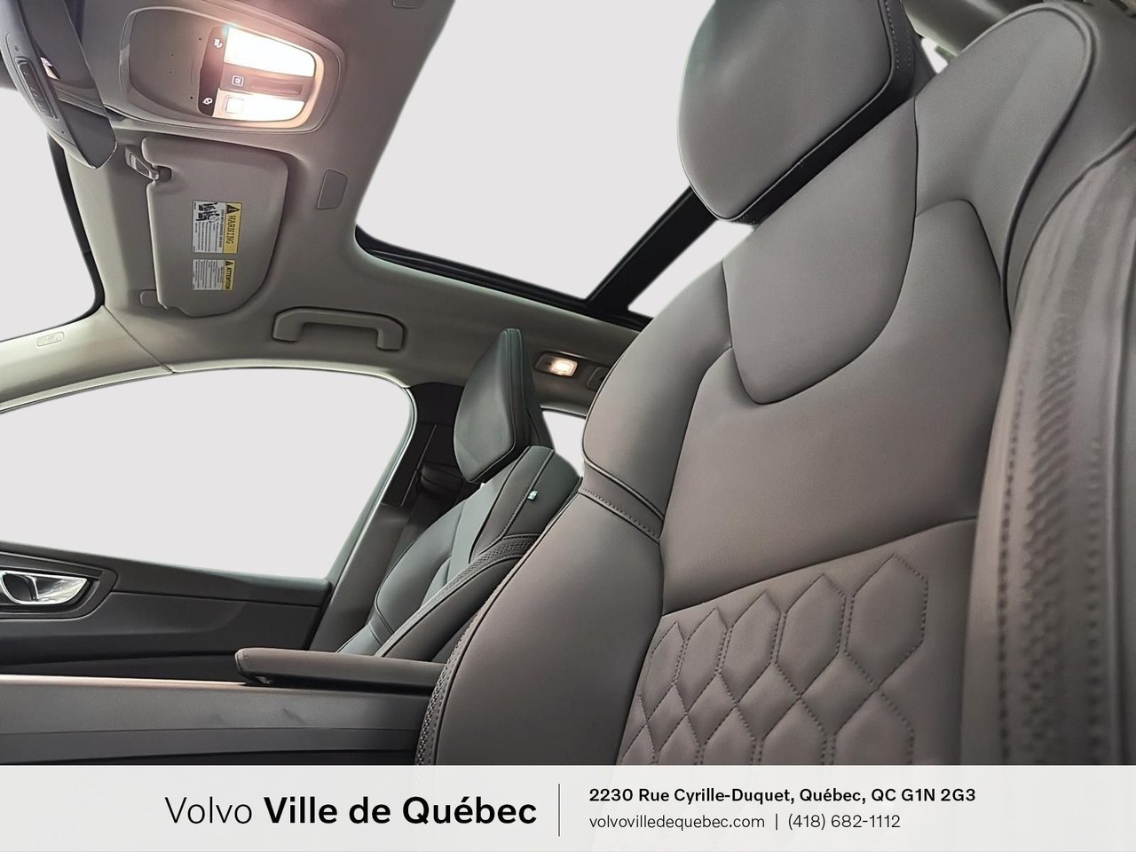 Volvo XC60 Plus Dark Theme 2026-8