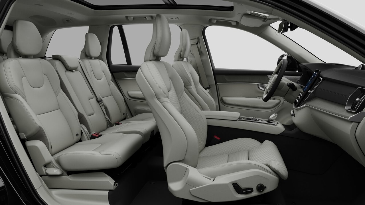 2027 Volvo XC90 Ultra 7-Seater (Dark Theme)-12