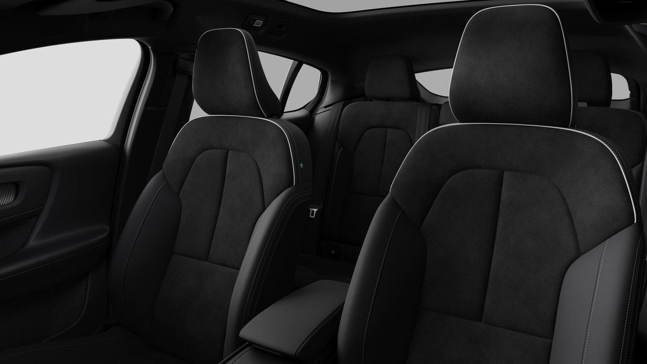 2026 Volvo EC40 Ultra Black Edition-11