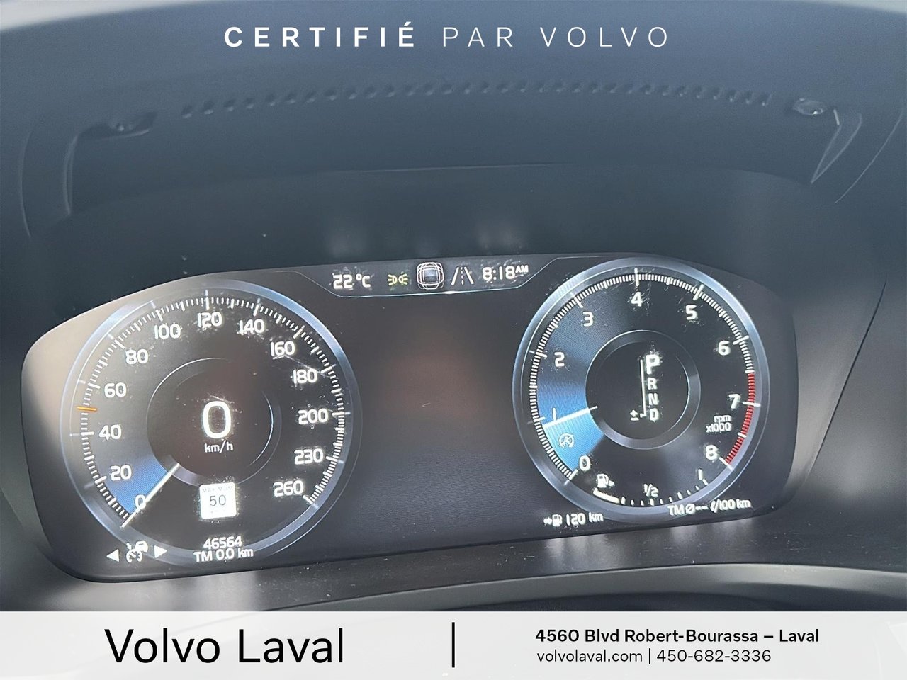 2022 Volvo V60 Cross Country BASE-13