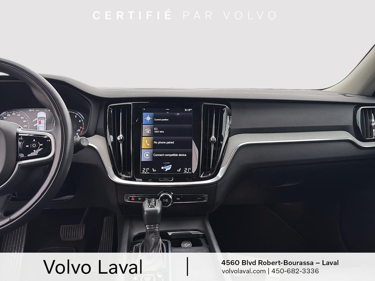 2022 Volvo V60 Cross Country BASE-9