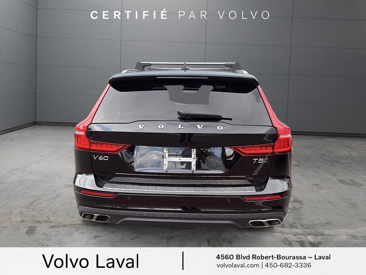 Volvo V60 Cross Country MOMENTUM 2022-2