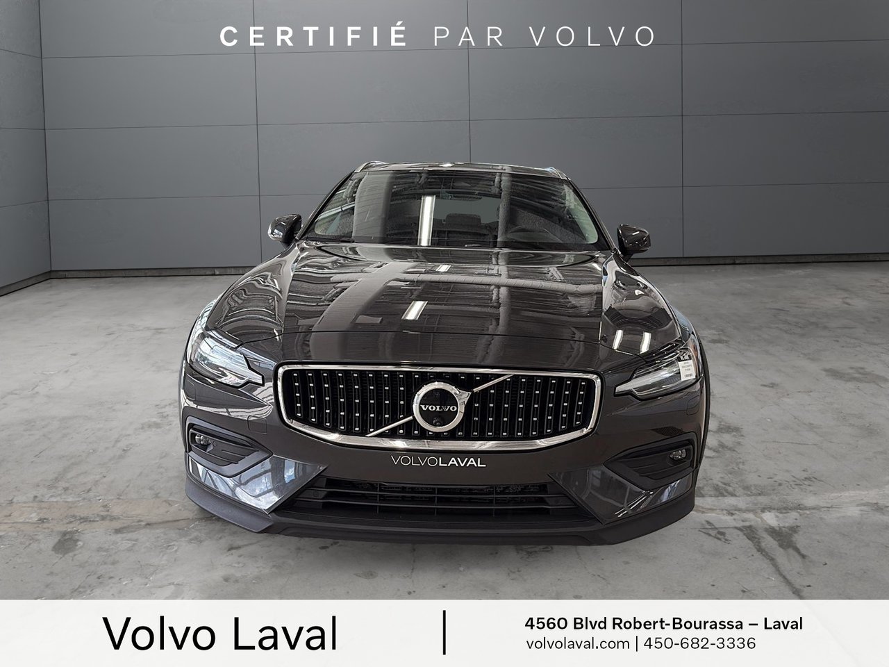 2023 Volvo V60 Cross Country Plus-2