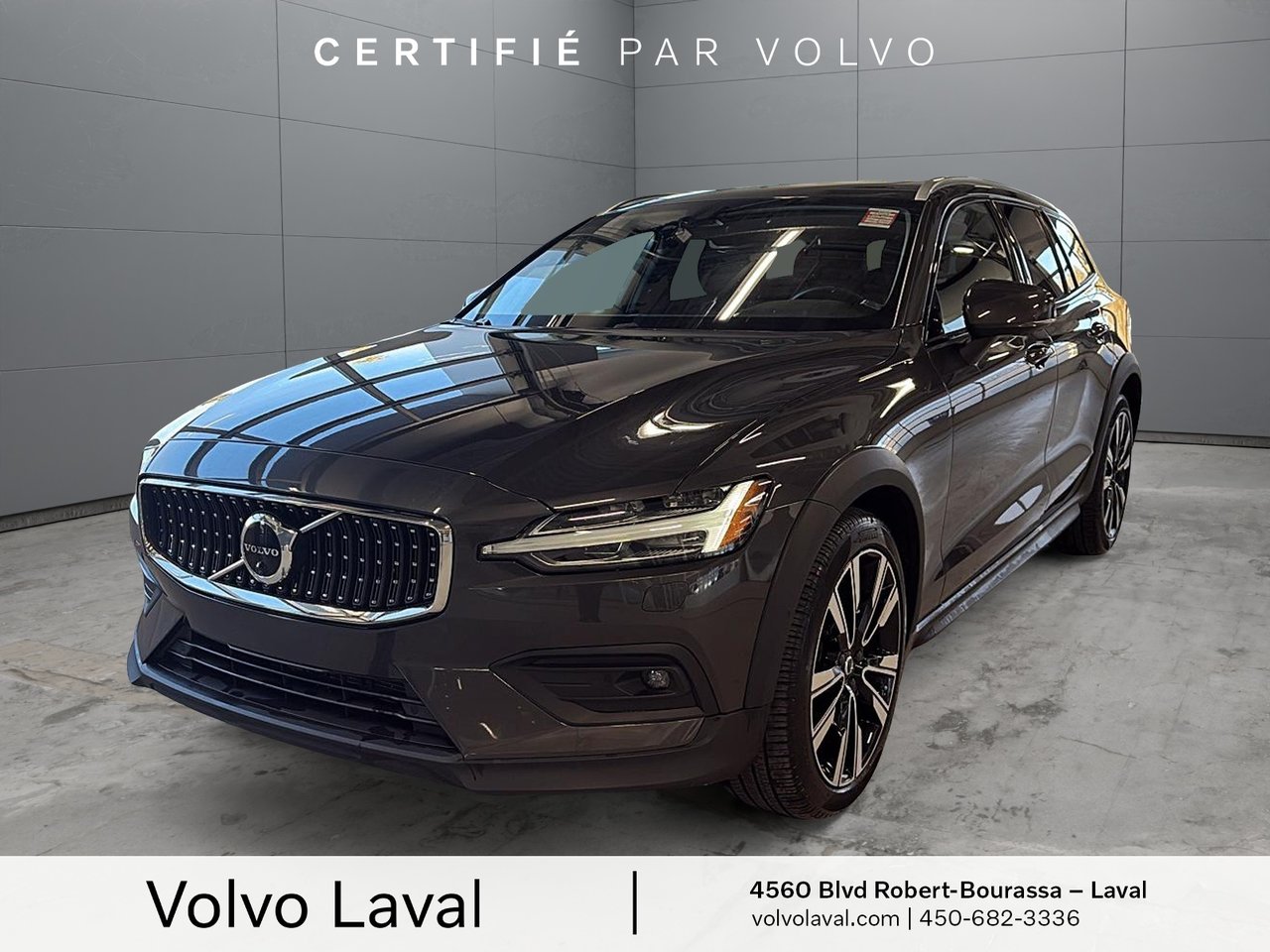 Gray (Platinum Grey Metallic) 2023 Volvo V60 Wagon All-Wheel Drive Automatic