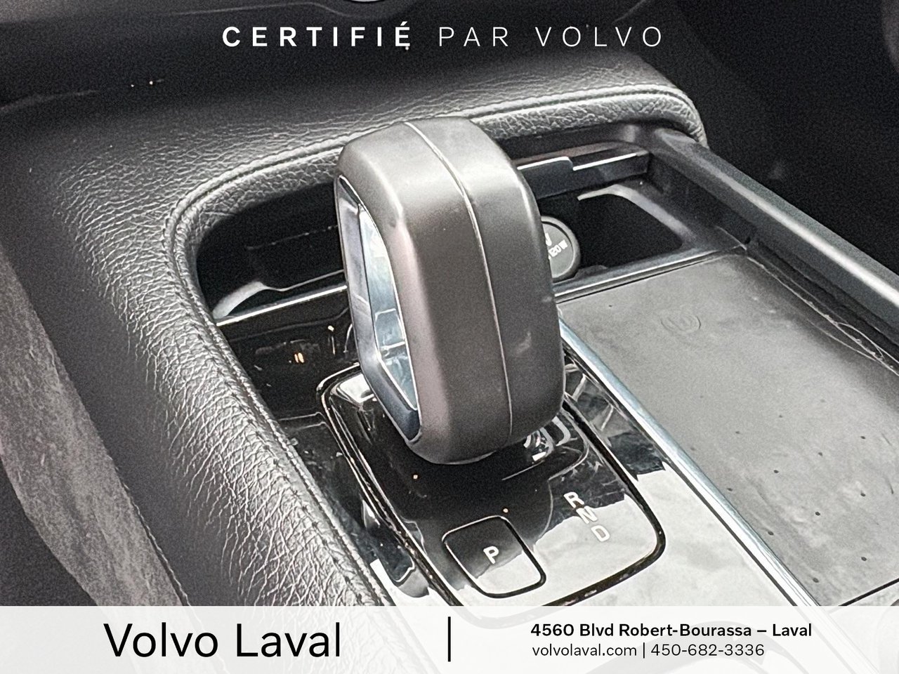 2022 Volvo V90 Cross Country-11