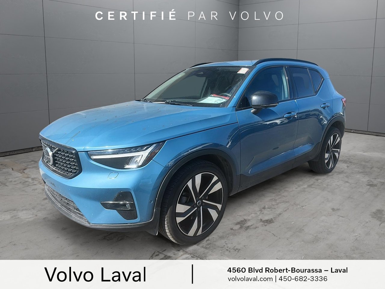 2023 Volvo XC40 Plus Dark Theme-0