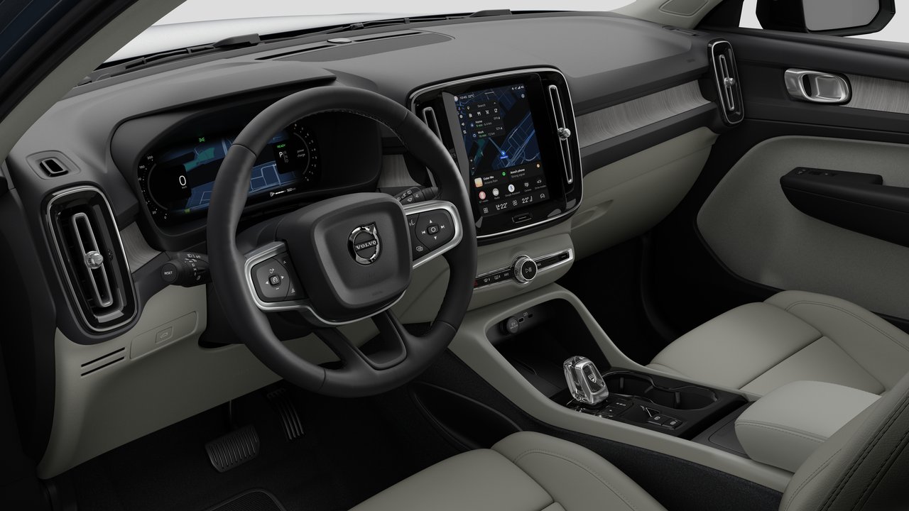 Volvo XC40 Plus Dark Theme 2026-9