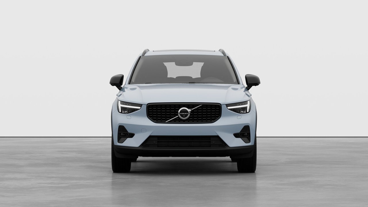 Volvo XC40 Plus (Dark Theme) 2026-4