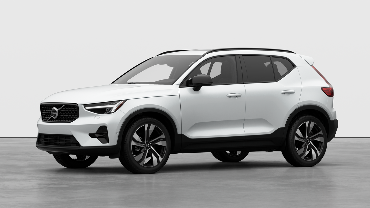 Volvo XC40 Plus (Dark Theme) 2026-0
