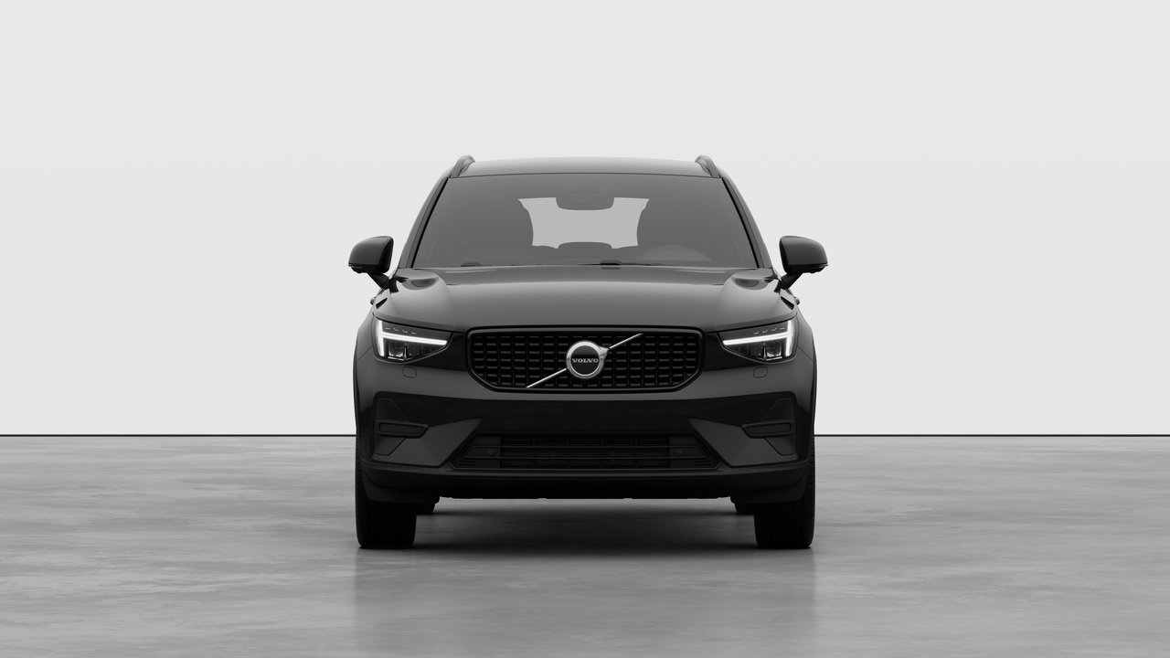 2026 Volvo XC40 Core Dark Theme-4