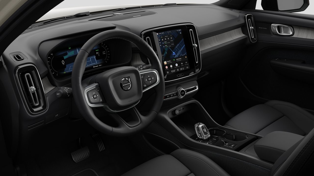 2026 Volvo XC40 Plus Dark Theme-9