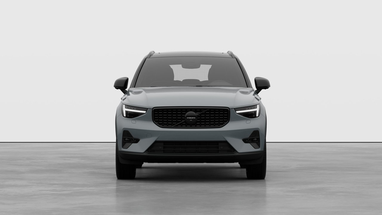2026 Volvo XC40 Ultra Black Edition-4